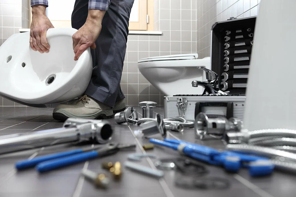 Professional bathroom plumbing repair in Petaluma